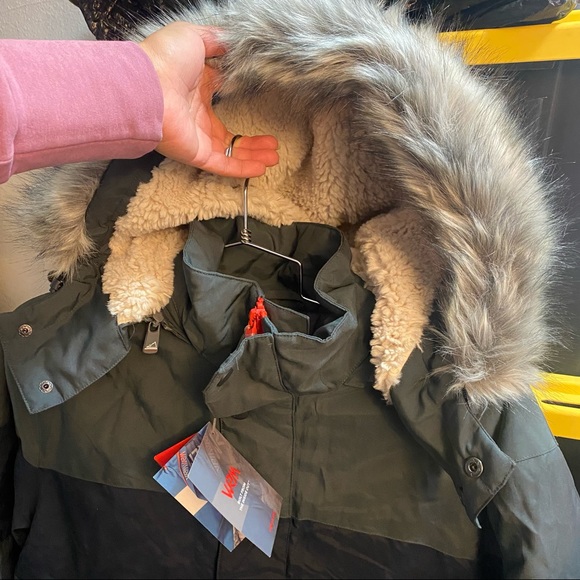 Vry Wrm Snow Jacket - Picture 12 of 12